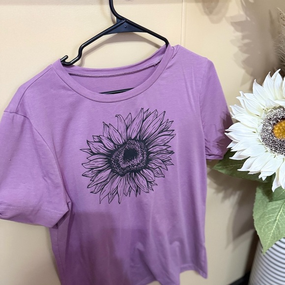 Tops - Purple Sunflower Graphic Women's Top